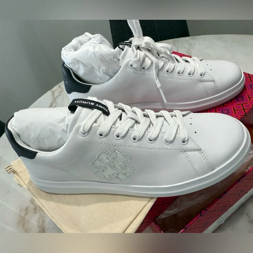 NWT .. Tory Burch Women's Double T Howell Court Sneakers